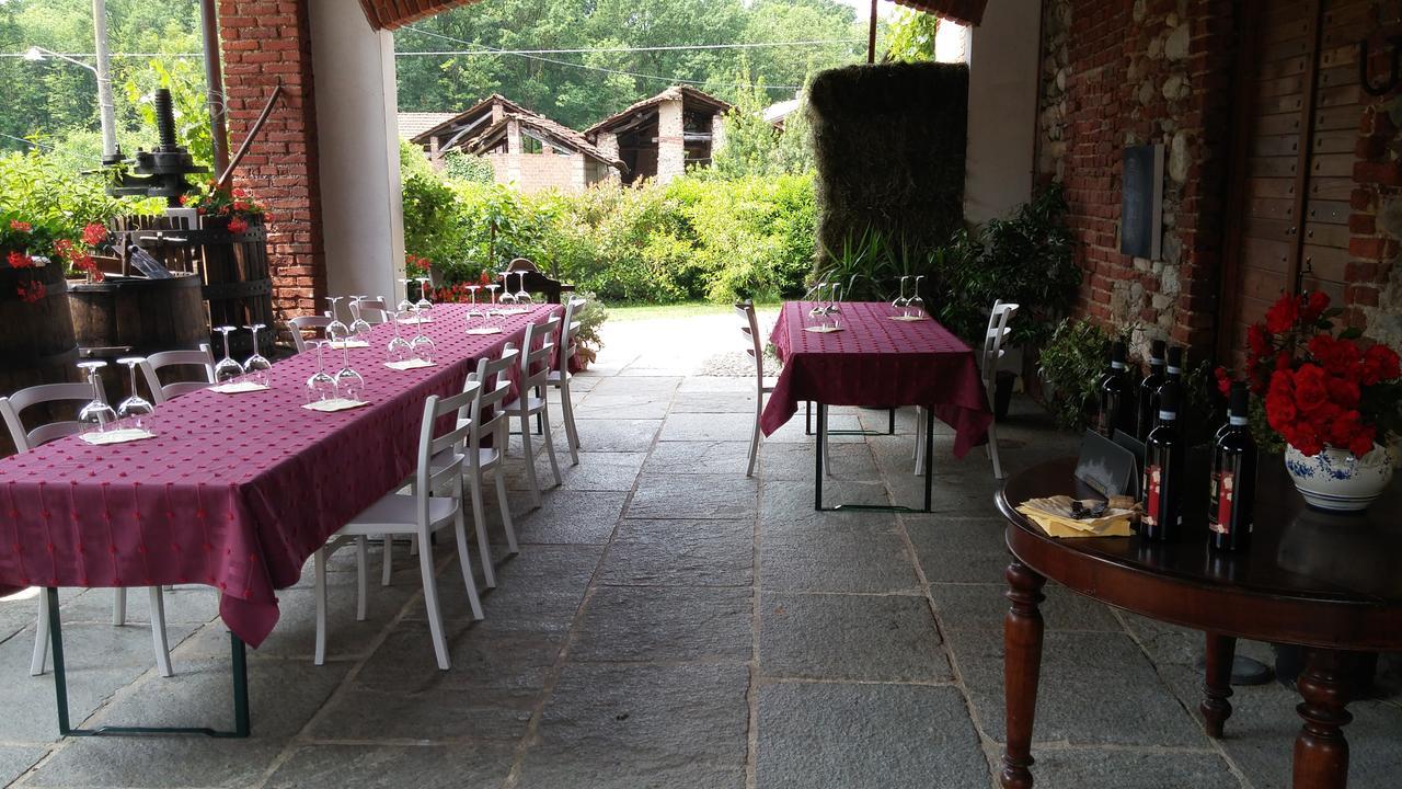 Relais Profumo Di Vino Bed & Breakfast Borgomanero Ngoại thất bức ảnh