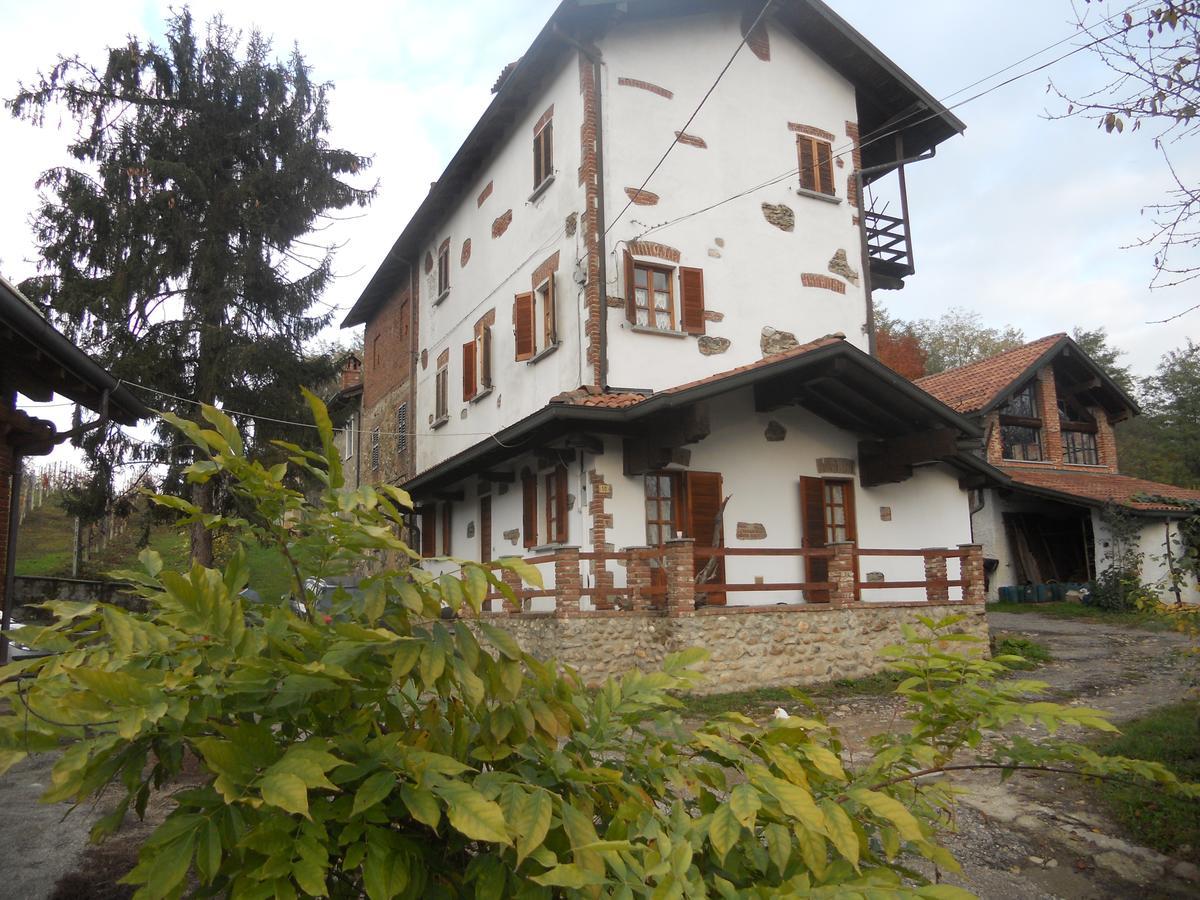 Relais Profumo Di Vino Bed & Breakfast Borgomanero Ngoại thất bức ảnh