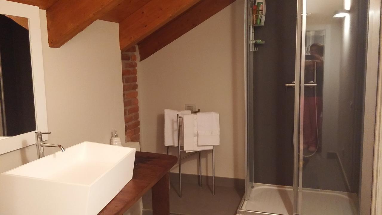 Relais Profumo Di Vino Bed & Breakfast Borgomanero Ngoại thất bức ảnh