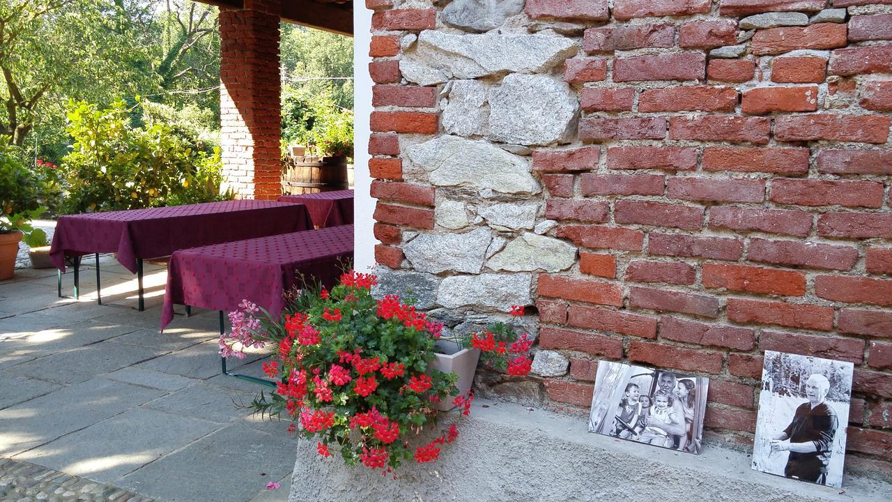 Relais Profumo Di Vino Bed & Breakfast Borgomanero Ngoại thất bức ảnh
